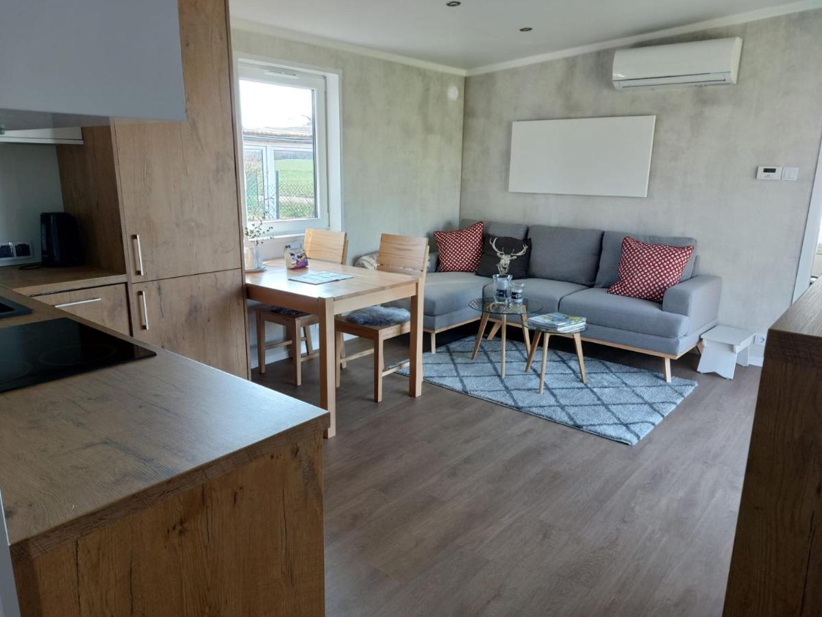 Gemuetliches Landhauswohnen Rent-By-Seibold Erzhausen Esterno foto